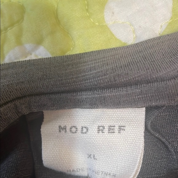 Mod Ref Gray Relaxed Asymmetrical T-Shirt - Picture 2 of 8